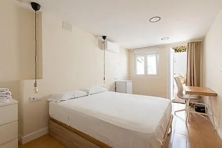 Oasis Urbano Ciudad Expo Homestay Mairena del Aljarafe